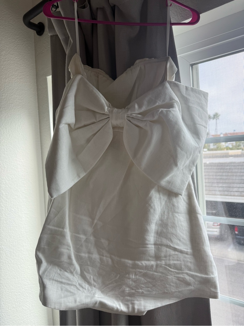 DISSH Aisle White linen bow Mini Dress - Picture 4 of 5